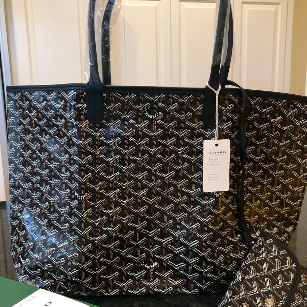 Brand new Goyard with all authenticity cards, shopping bag, serial and duster.